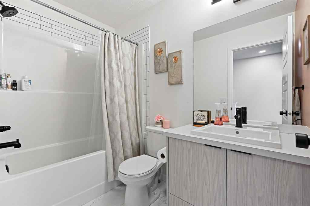 MLS® A2264157 - 918 Walgrove Boulevard SE in Walden Calgary, Residential