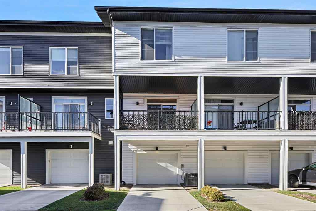 MLS® A2264157 - 918 Walgrove Boulevard SE in Walden Calgary, Residential