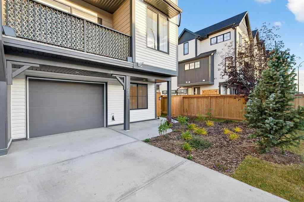 MLS® A2264158 - 675 South Point Heath SW in South Point Airdrie, Residential