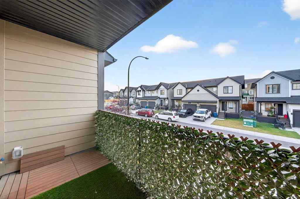 MLS® A2264158 - 675 South Point Heath SW in South Point Airdrie, Residential