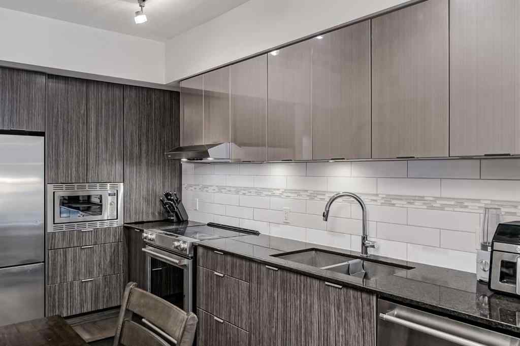 MLS® A2264159 - Unit #3303 930 6 Avenue SW in Downtown Commercial Core Calgary, Residential