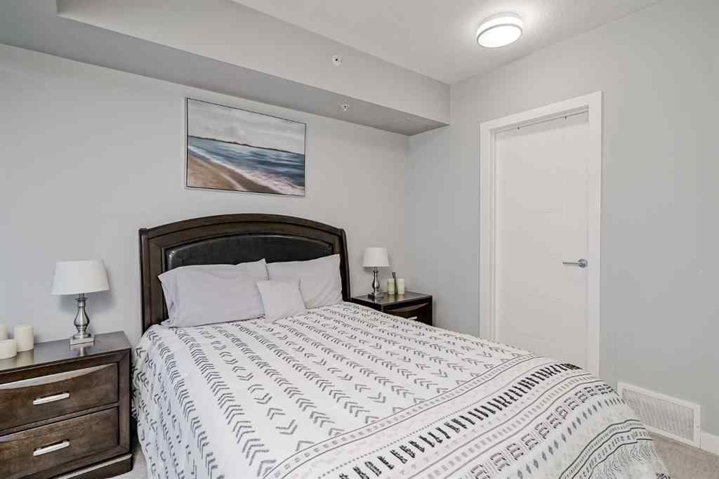 MLS® A2264159 - Unit #3303 930 6 Avenue SW in Downtown Commercial Core Calgary, Residential