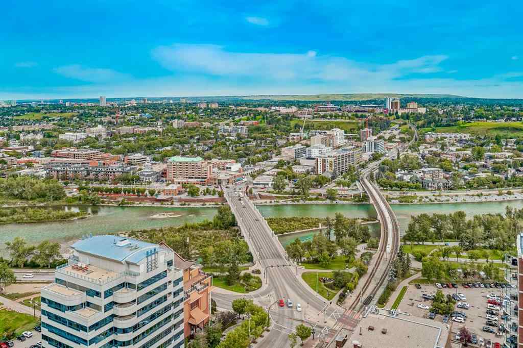MLS® A2264159 - Unit #3303 930 6 Avenue SW in Downtown Commercial Core Calgary, Residential