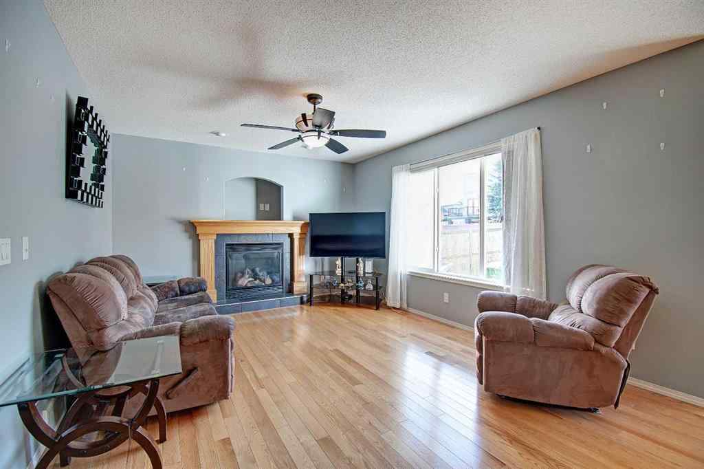 MLS® A2264160 - 209 Sagewood Place SW in Sagewood Airdrie, Residential