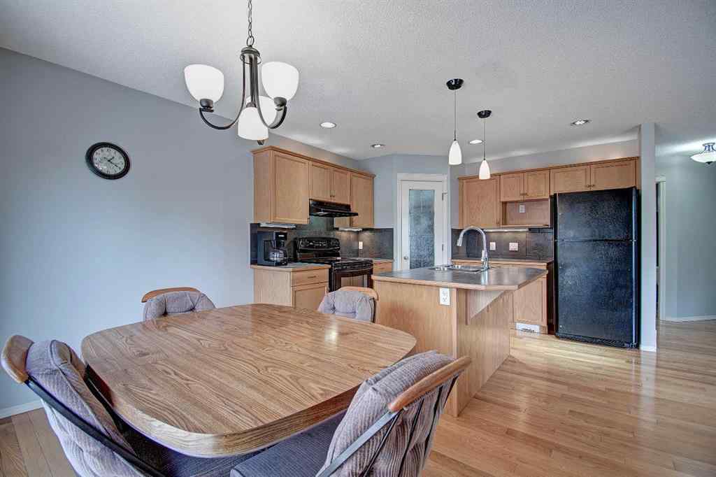 MLS® A2264160 - 209 Sagewood Place SW in Sagewood Airdrie, Residential