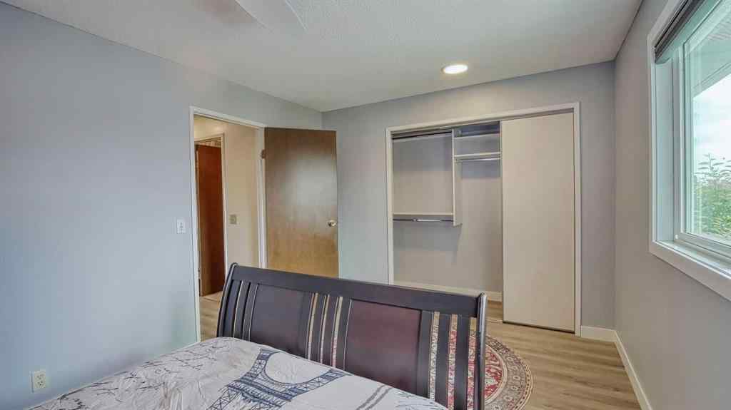 MLS® A2264163 - 123 Woodsman Lane SW in Woodbine Calgary, Residential