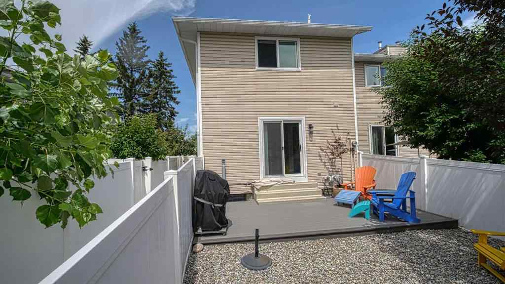 MLS® A2264163 - 123 Woodsman Lane SW in Woodbine Calgary, Residential