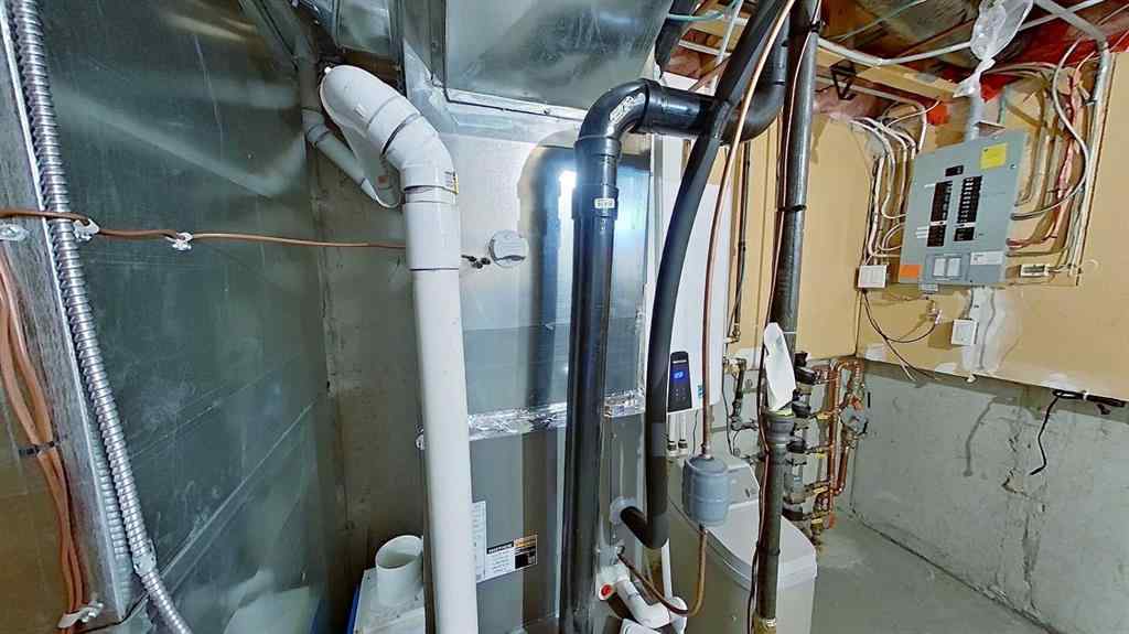 MLS® A2264163 - 123 Woodsman Lane SW in Woodbine Calgary, Residential