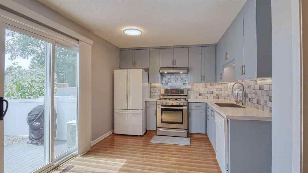 MLS® A2264163 - 123 Woodsman Lane SW in Woodbine Calgary, Residential