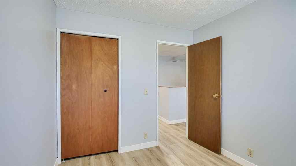 MLS® A2264163 - 123 Woodsman Lane SW in Woodbine Calgary, Residential