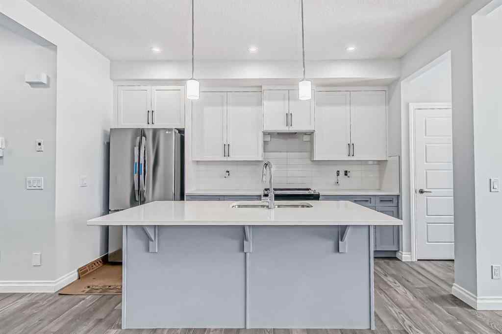 MLS® A2264168 - 37 Southborough Lane  in Southbow Landing Cochrane, Residential