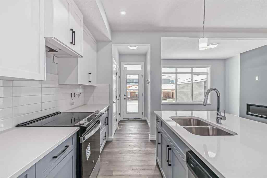 MLS® A2264168 - 37 Southborough Lane  in Southbow Landing Cochrane, Residential