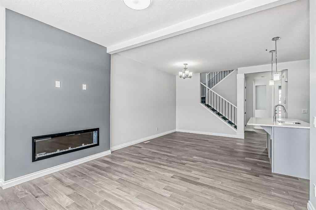 MLS® A2264168 - 37 Southborough Lane  in Southbow Landing Cochrane, Residential