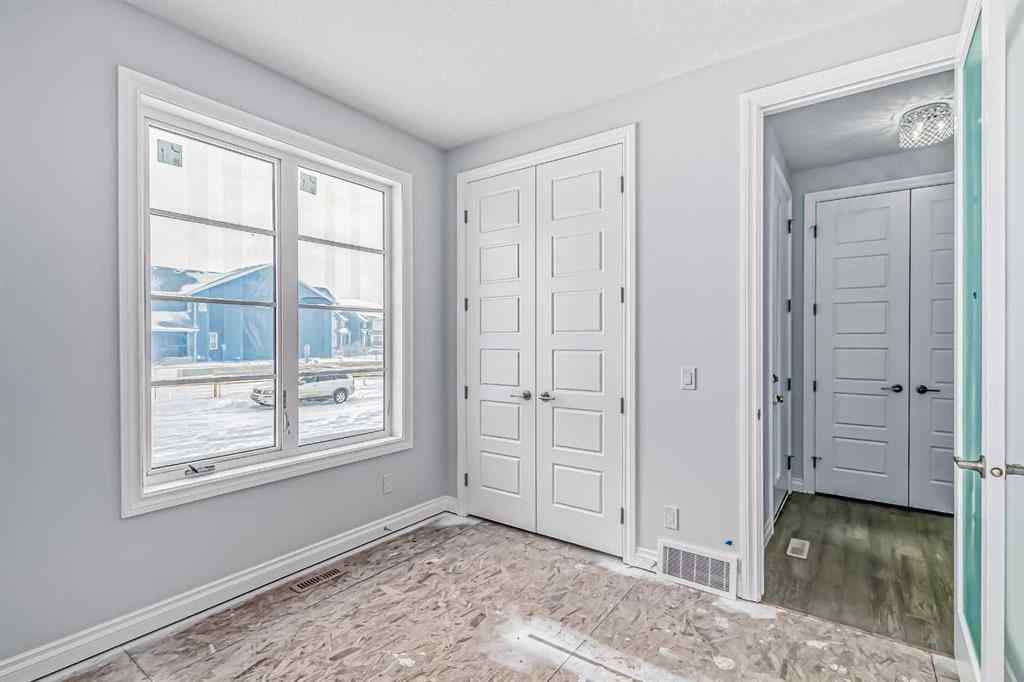 MLS® A2264168 - 37 Southborough Lane  in Southbow Landing Cochrane, Residential