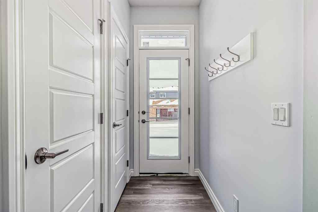 MLS® A2264168 - 37 Southborough Lane  in Southbow Landing Cochrane, Residential