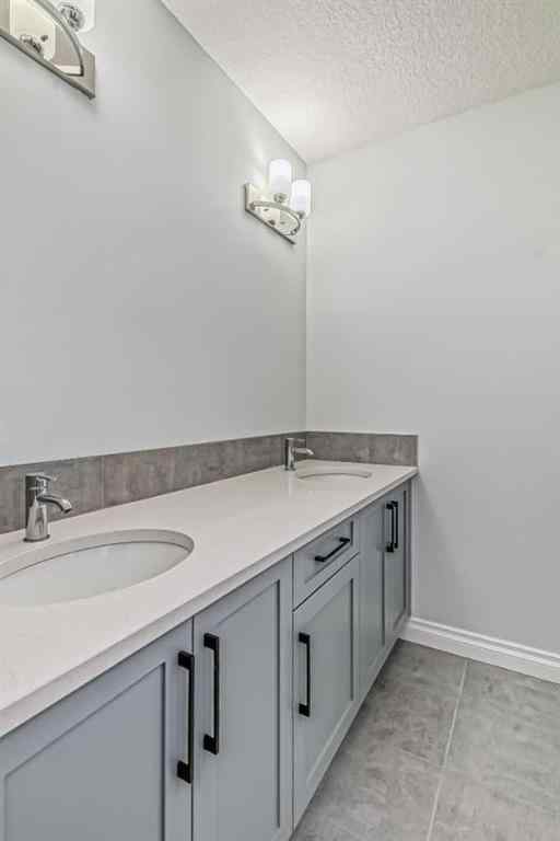 MLS® A2264168 - 37 Southborough Lane  in Southbow Landing Cochrane, Residential