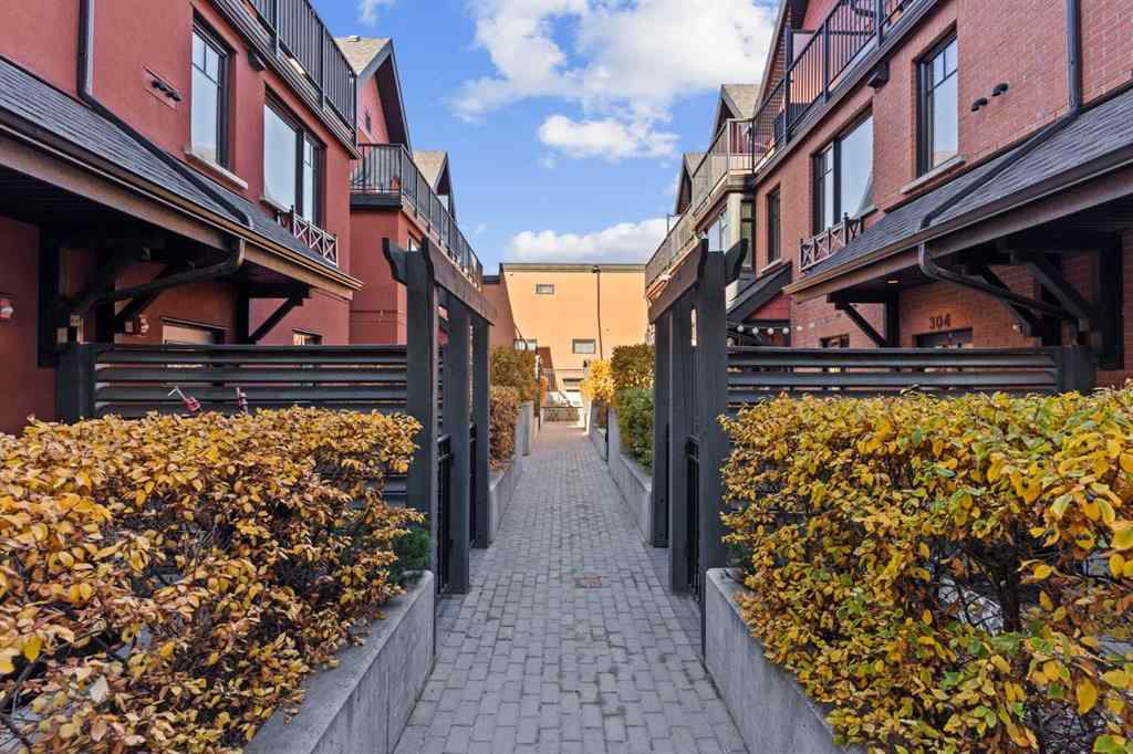 MLS® A2264172 - Unit #304 1818 14A Street SW in Bankview Calgary, Residential