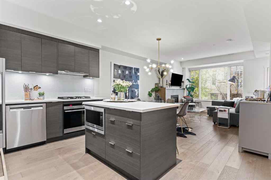 MLS® A2264172 - Unit #304 1818 14A Street SW in Bankview Calgary, Residential