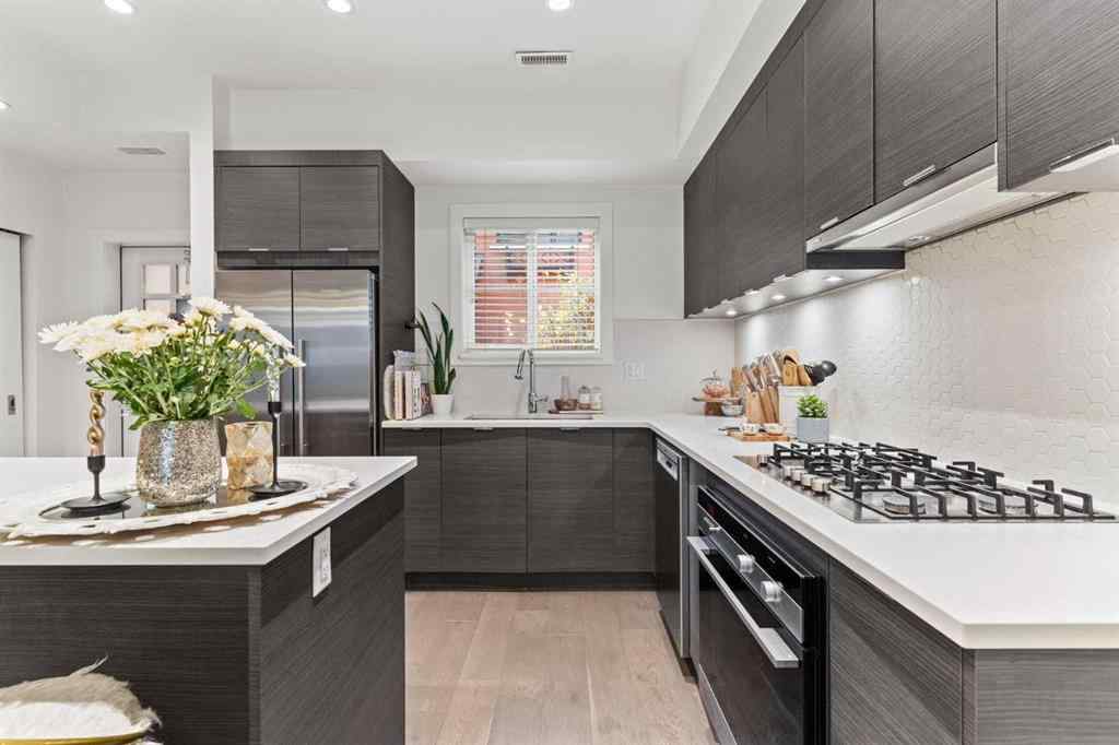 MLS® A2264172 - Unit #304 1818 14A Street SW in Bankview Calgary, Residential