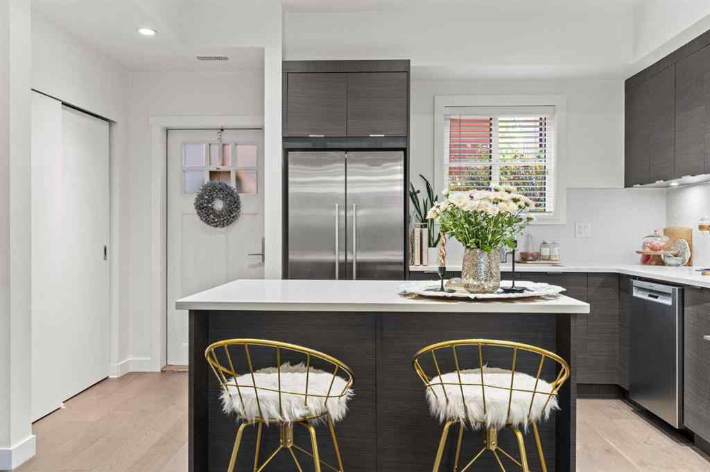 MLS® A2264172 - Unit #304 1818 14A Street SW in Bankview Calgary, Residential