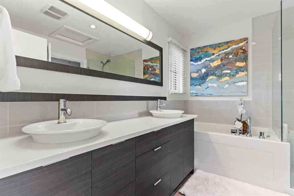 MLS® A2264172 - Unit #304 1818 14A Street SW in Bankview Calgary, Residential