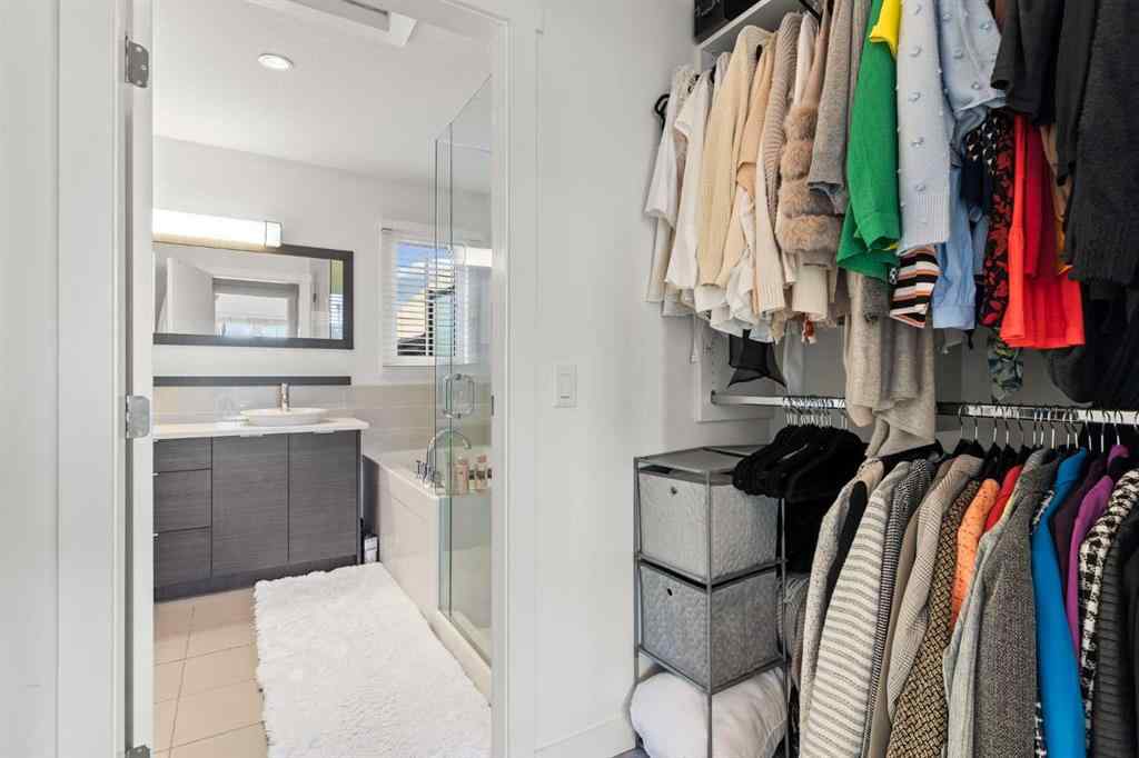 MLS® A2264172 - Unit #304 1818 14A Street SW in Bankview Calgary, Residential