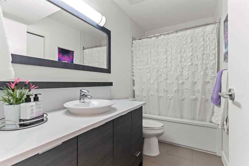 MLS® A2264172 - Unit #304 1818 14A Street SW in Bankview Calgary, Residential
