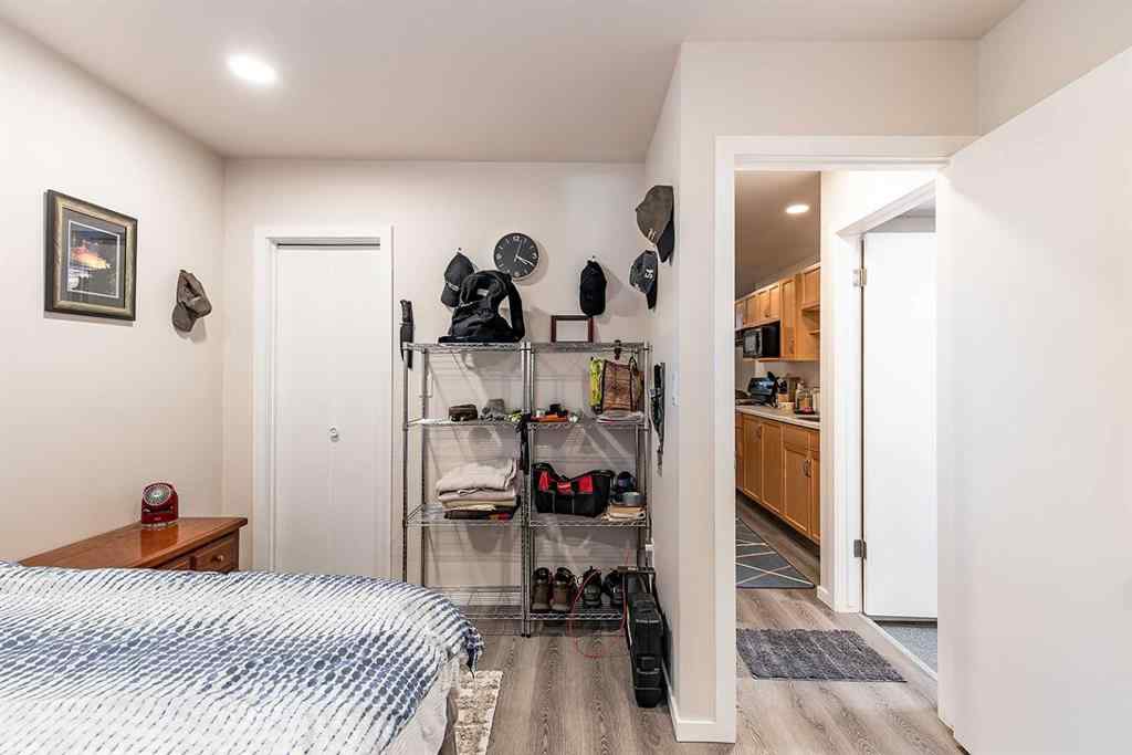 MLS® A2264173 - 241 11 Street SW in SW Hill Medicine Hat, Residential