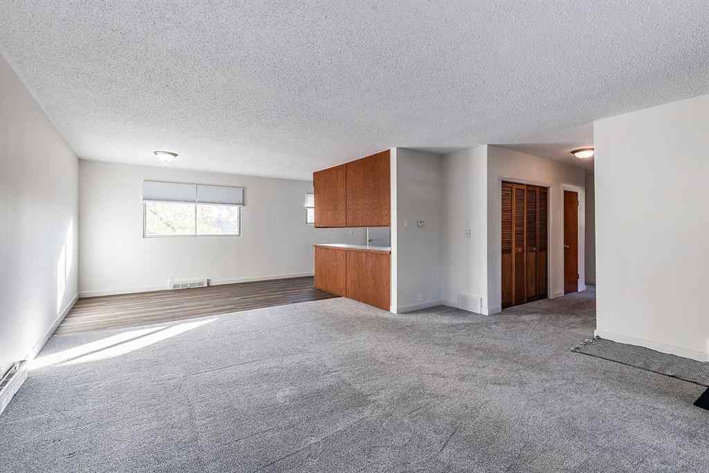 MLS® A2264173 - 241 11 Street SW in SW Hill Medicine Hat, Residential