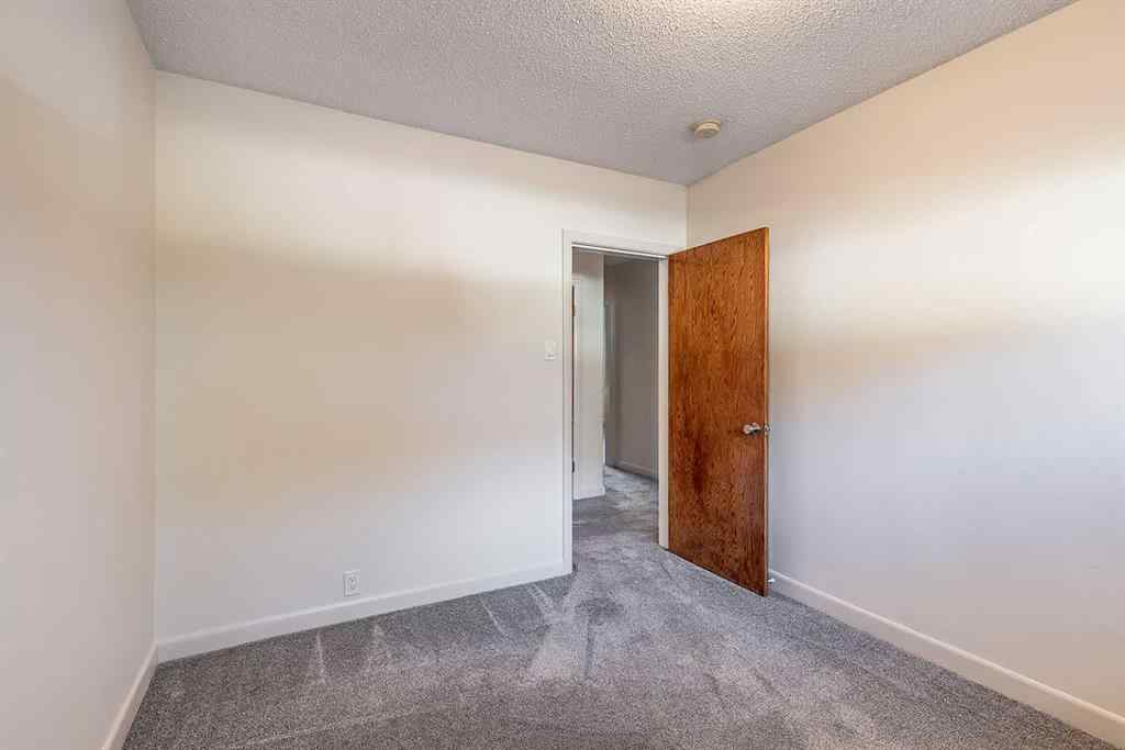 MLS® A2264173 - 241 11 Street SW in SW Hill Medicine Hat, Residential