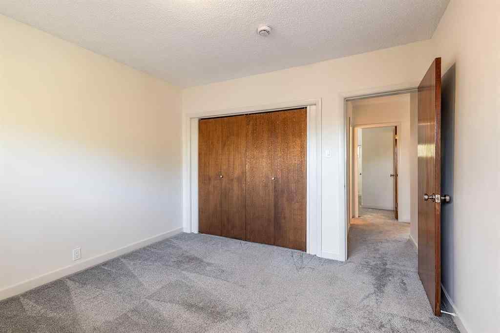 MLS® A2264173 - 241 11 Street SW in SW Hill Medicine Hat, Residential