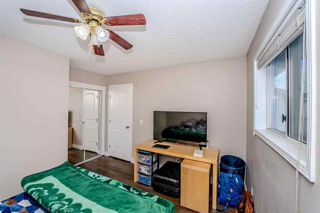 MLS® A2264174 - 4 Del Ray Crescent NE in Monterey Park Calgary, Residential