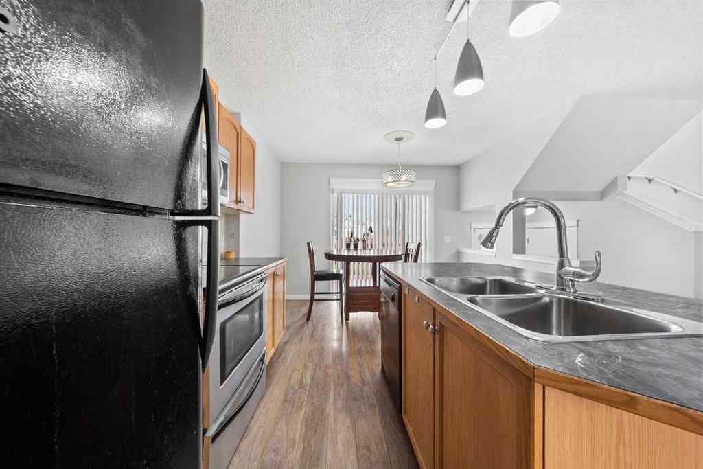 MLS® A2264178 - 527 Prestwick Circle SE in McKenzie Towne Calgary, Residential