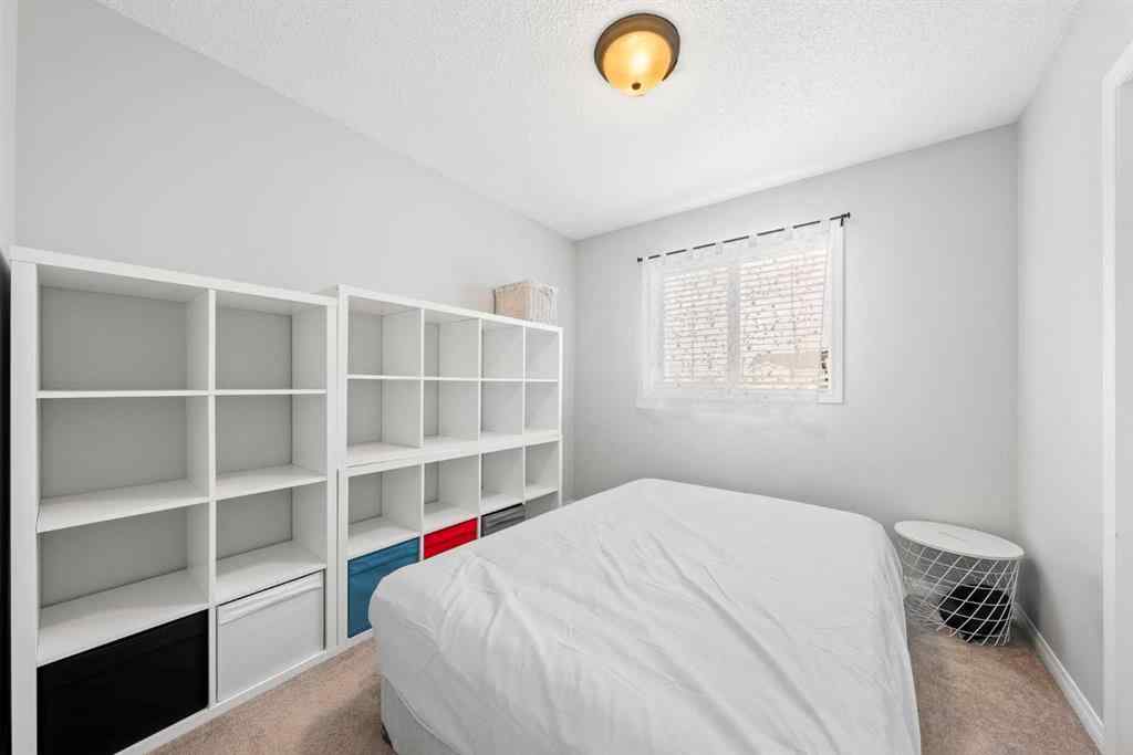 MLS® A2264178 - 527 Prestwick Circle SE in McKenzie Towne Calgary, Residential