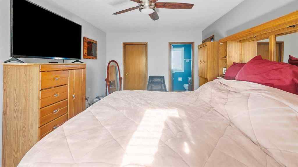 MLS® A2264180 - 6406 43 Avenue  in Marler Camrose, Residential