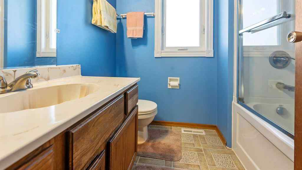 MLS® A2264180 - 6406 43 Avenue  in Marler Camrose, Residential