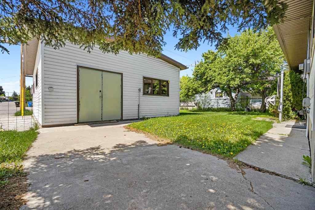 MLS® A2264182 - 703 47 Street SE in Forest Heights Calgary, Residential