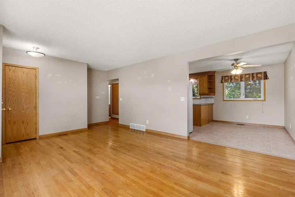 MLS® A2264182 - 703 47 Street SE in Forest Heights Calgary, Residential