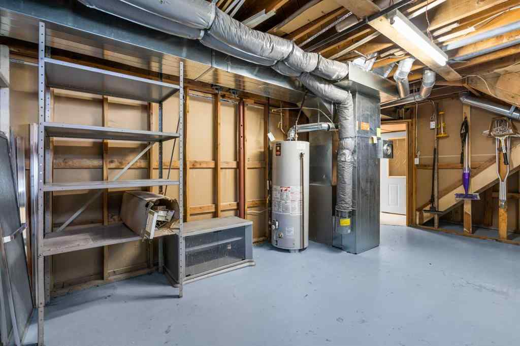 MLS® A2264182 - 703 47 Street SE in Forest Heights Calgary, Residential