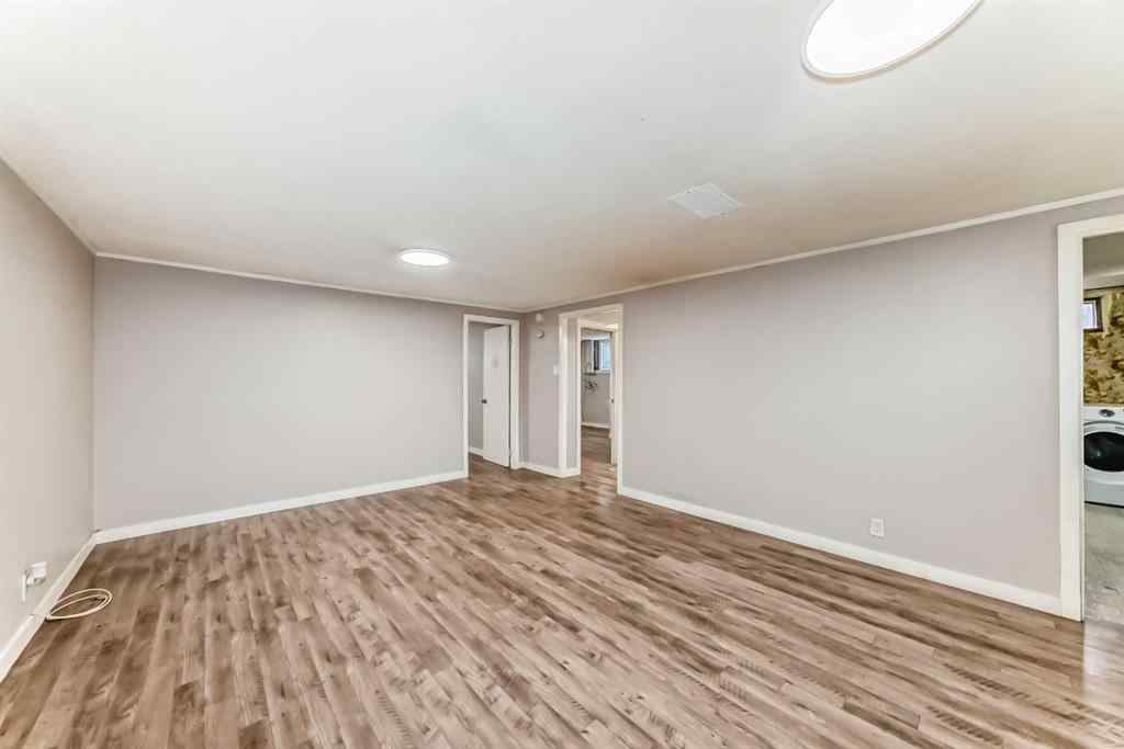 MLS® A2264185 - 3224 41 Street SE in Dover Calgary, Residential