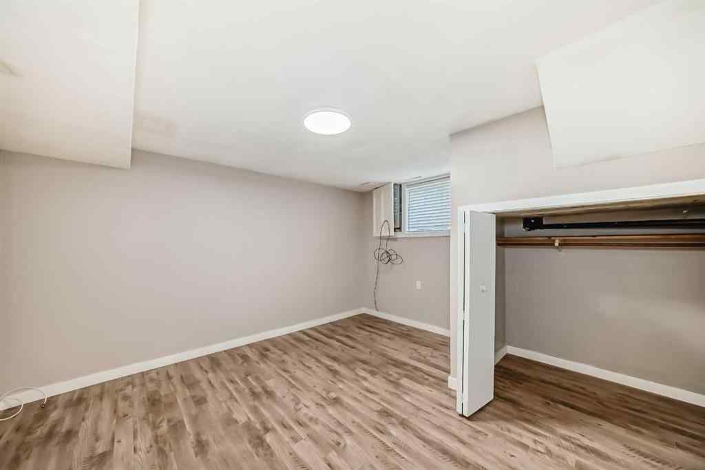 MLS® A2264185 - 3224 41 Street SE in Dover Calgary, Residential