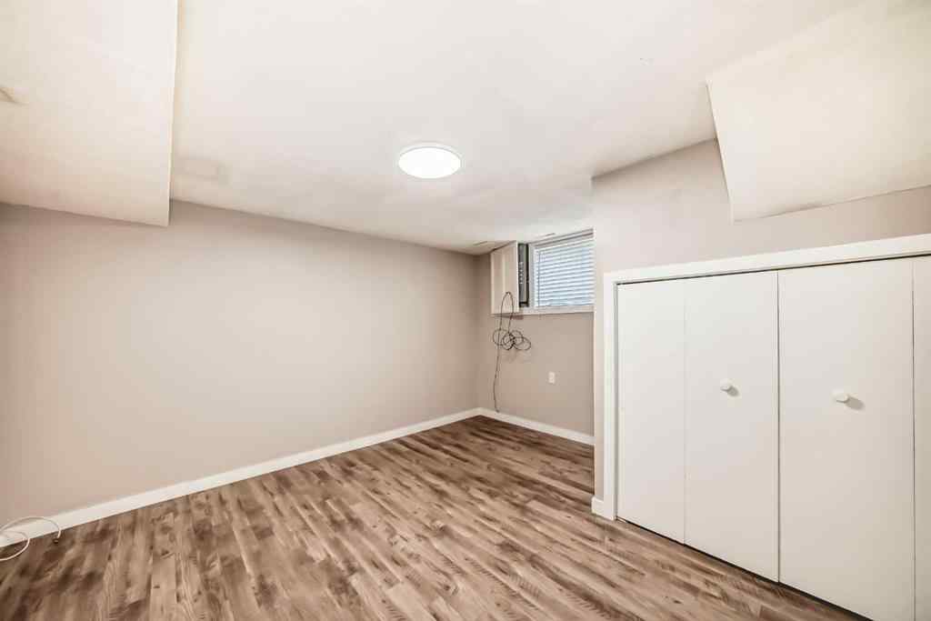 MLS® A2264185 - 3224 41 Street SE in Dover Calgary, Residential