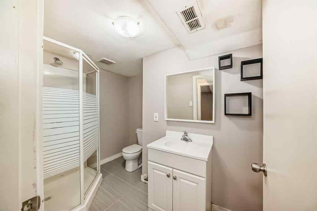 MLS® A2264185 - 3224 41 Street SE in Dover Calgary, Residential