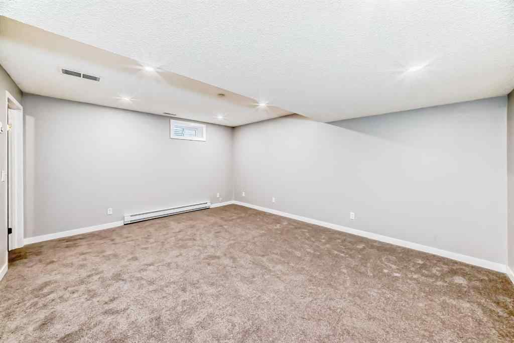 MLS® A2264186 - 95 Hidden Creek Rise NW in Hidden Valley Calgary, Residential