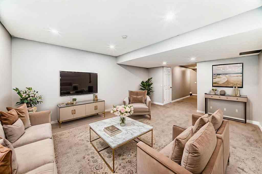 MLS® A2264186 - 95 Hidden Creek Rise NW in Hidden Valley Calgary, Residential