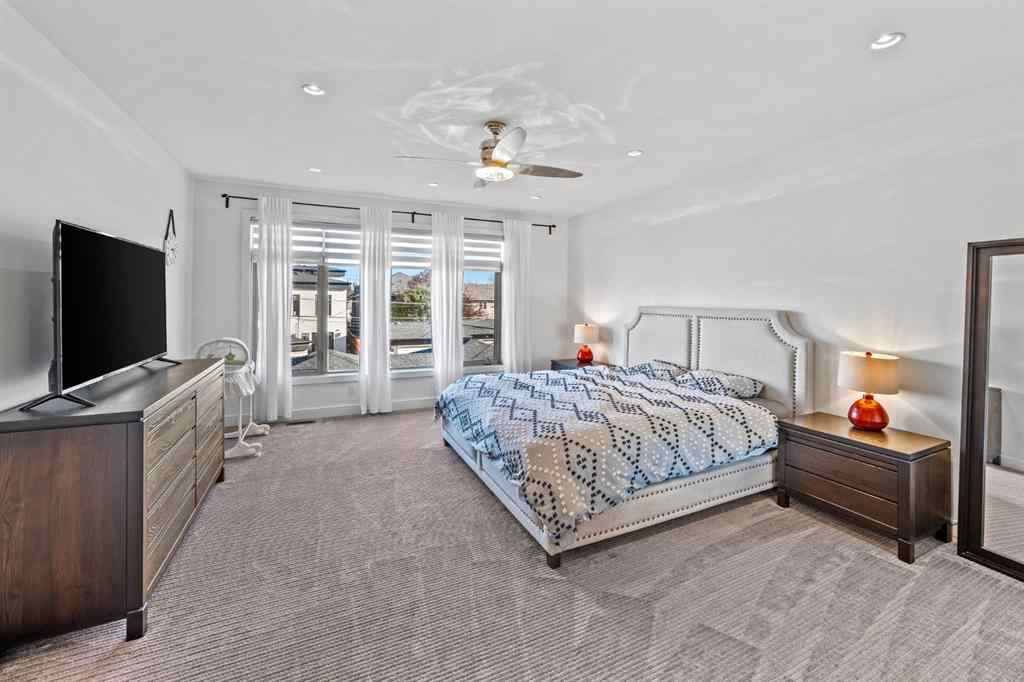 MLS® A2264187 - 528 31 Street NW in Parkdale Calgary, Residential