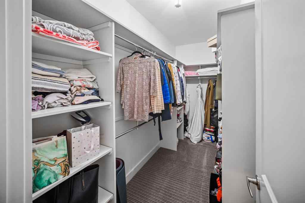 MLS® A2264187 - 528 31 Street NW in Parkdale Calgary, Residential