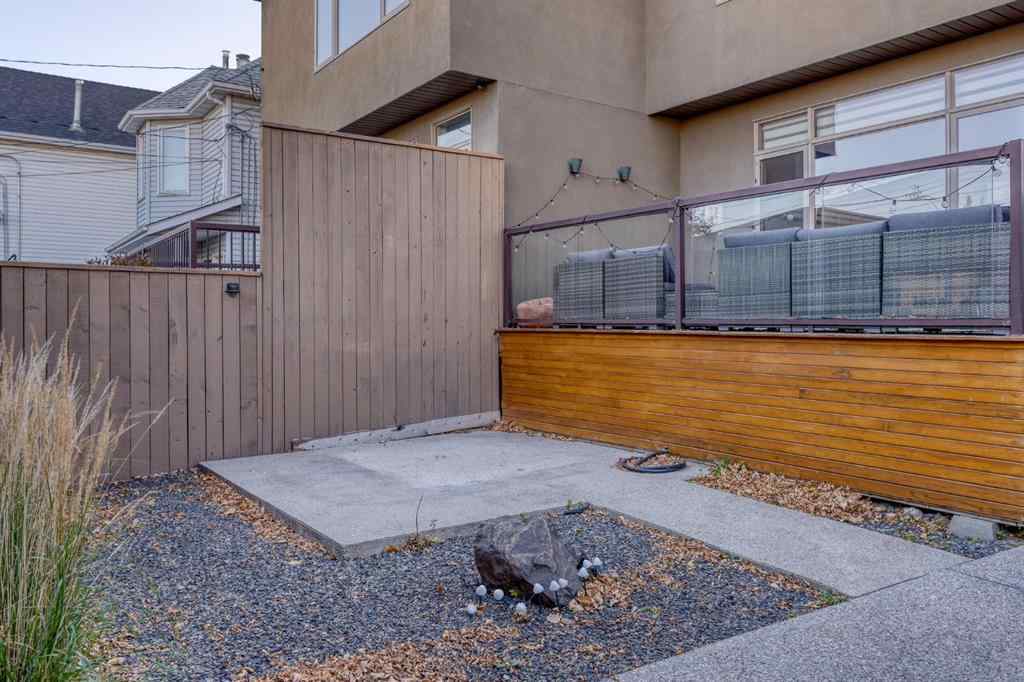 MLS® A2264187 - 528 31 Street NW in Parkdale Calgary, Residential