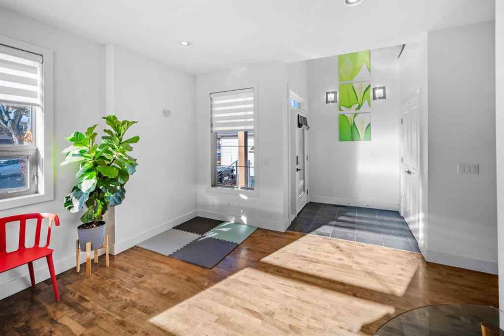 MLS® A2264187 - 528 31 Street NW in Parkdale Calgary, Residential