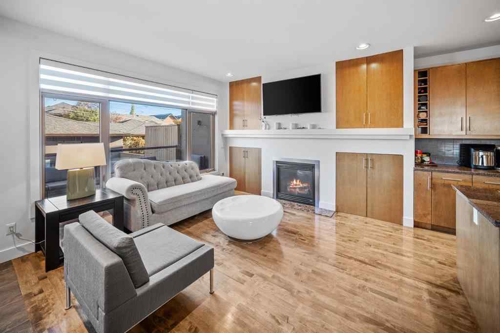 MLS® A2264187 - 528 31 Street NW in Parkdale Calgary, Residential